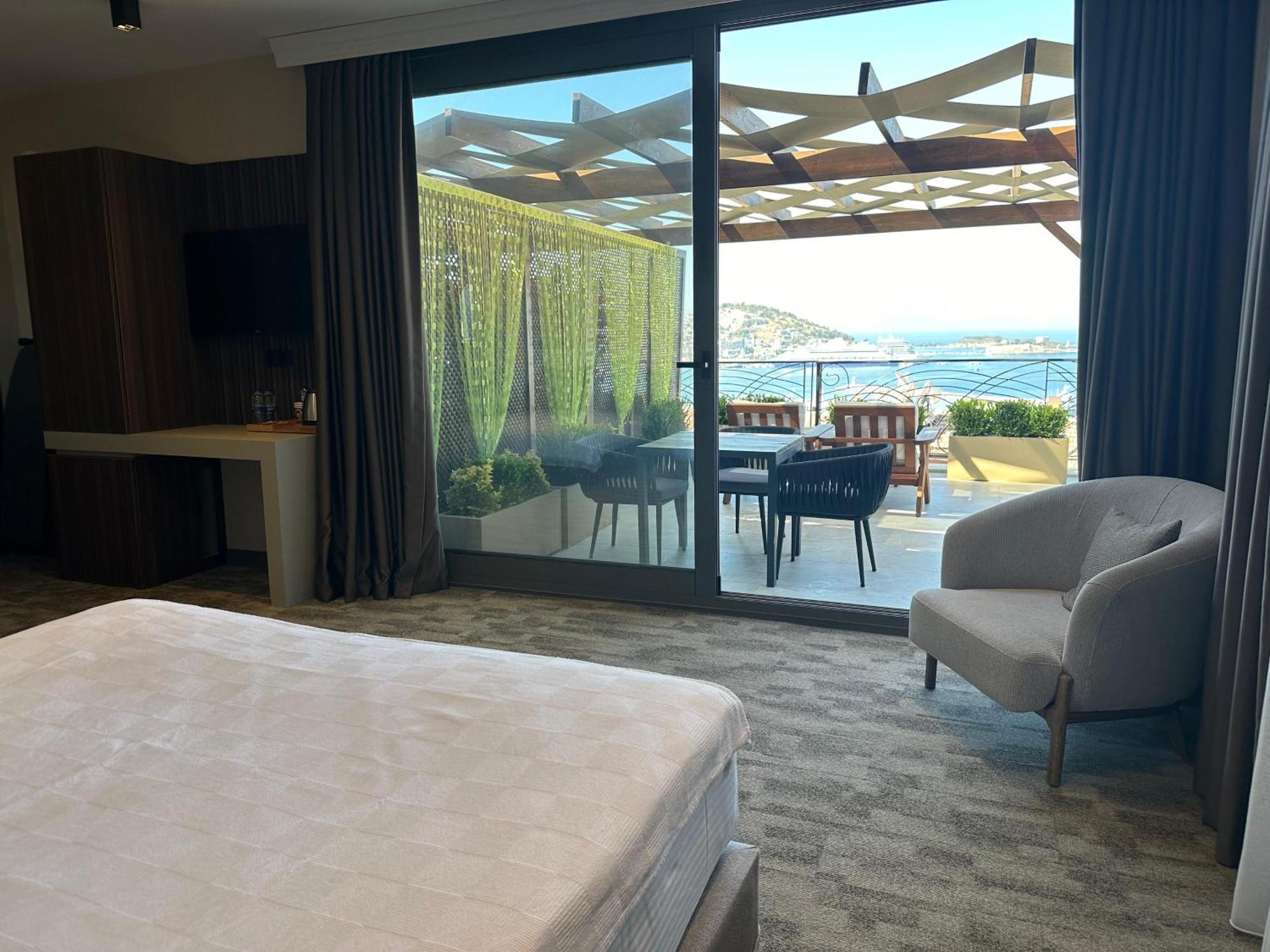 Monalisa Hotels Kusadasi Exterior foto